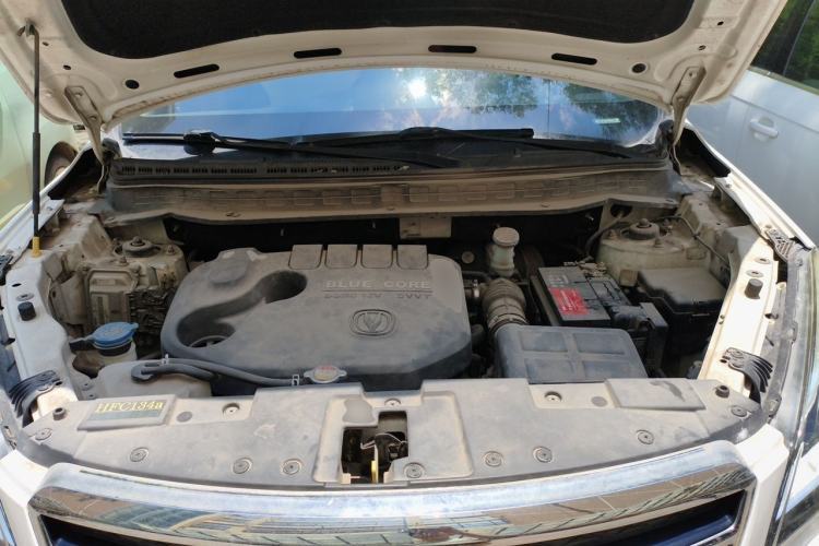 Used CHANGAN CS35 2017 1.6L Automatic Luxury Model Engine Bay