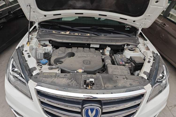 Used CHANGAN CS35 2017 1.6L Automatic Luxury Model Engine Bay