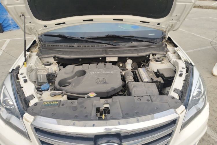 Used CHANGAN CS35 2017 1.6L Automatic Luxury Model Engine Bay