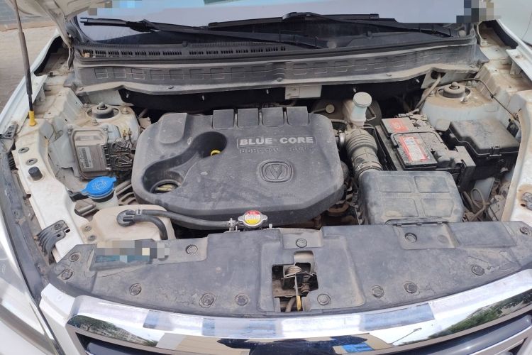Used CHANGAN CS35 2017 1.6L Automatic Luxury Model Engine Bay