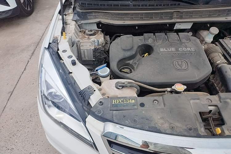 Used CHANGAN CS35 2017 1.6L Automatic Luxury Model Engine Bay Right