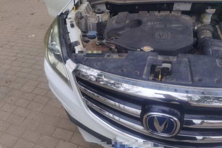 Used CHANGAN CS35 2017 1.6L Manual Luxury Model Engine Bay Right
