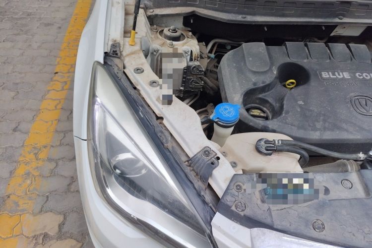 Used CHANGAN CS35 2017 1.6L Automatic Luxury Model Engine Bay Right