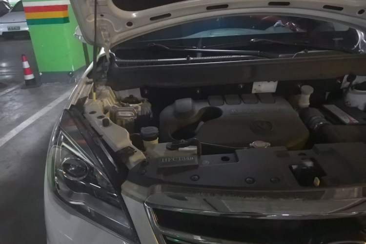 Used CHANGAN CS35 2017 1.6L Automatic Luxury Model Engine Bay Right