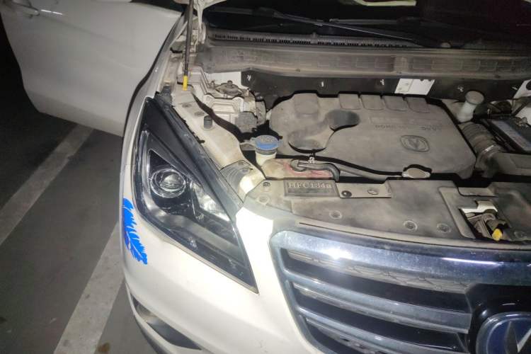 Used CHANGAN CS35 2017 1.6L Automatic Luxury Model Engine Bay Right