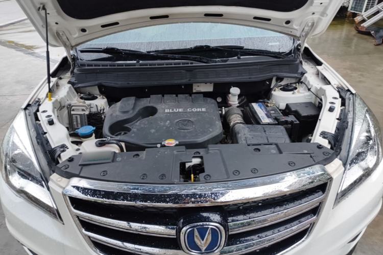 Used CHANGAN CS35 2017 1.6L Automatic Luxury Model Engine Bay