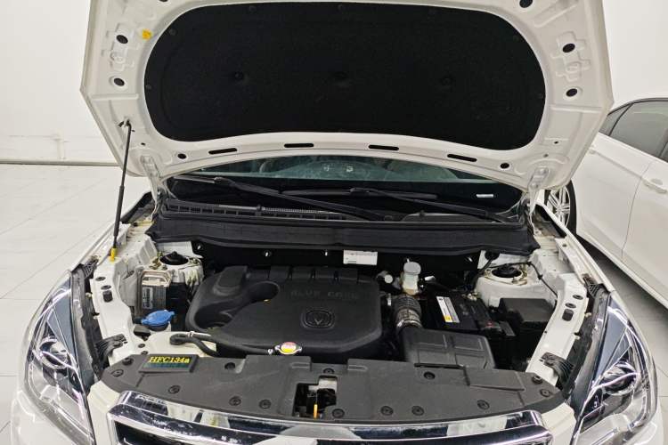 Used CHANGAN CS35 2017 1.6L Manual Luxury Model Engine Bay