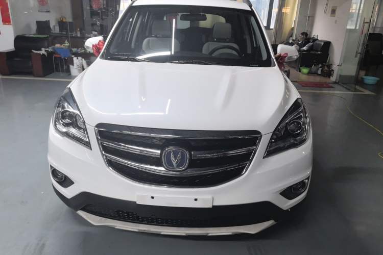 Used CHANGAN CS35 2017 1.6L Manual Luxury Model Exterior 1