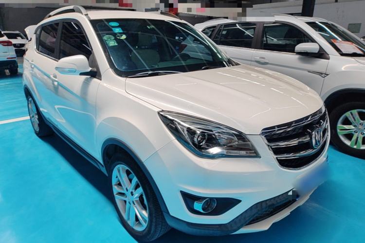 Used CHANGAN CS35 2017 1.6L Automatic Luxury Model Exterior 1