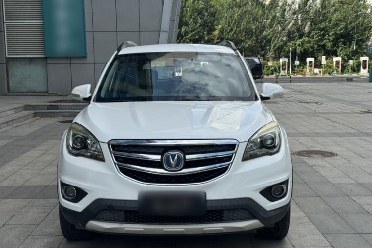 Used CHANGAN CS35 2017 1.6L Manual Luxury Model Exterior 2
