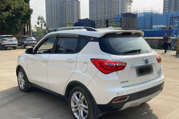 Used CHANGAN CS35 2017 1.6L Manual Luxury Model Exterior 3