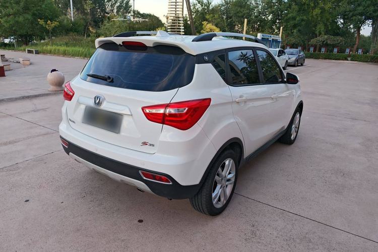 Used CHANGAN CS35 2017 1.6L Manual Luxury Model Exterior 3
