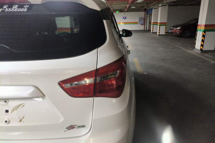 Used CHANGAN CS35 2017 1.6L Manual Luxury Model Exterior 3