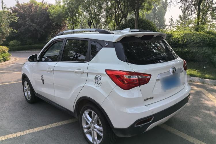 Used CHANGAN CS35 2017 1.6L Manual Luxury Model Exterior 4