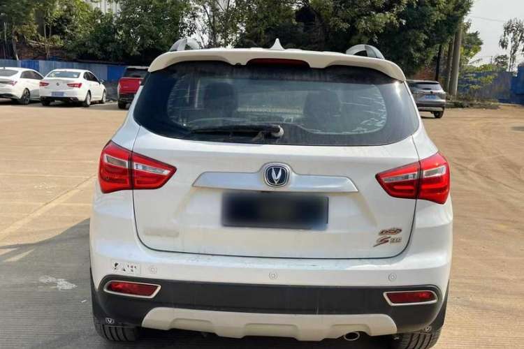 Used CHANGAN CS35 2017 1.6L Manual Luxury Model Exterior 4