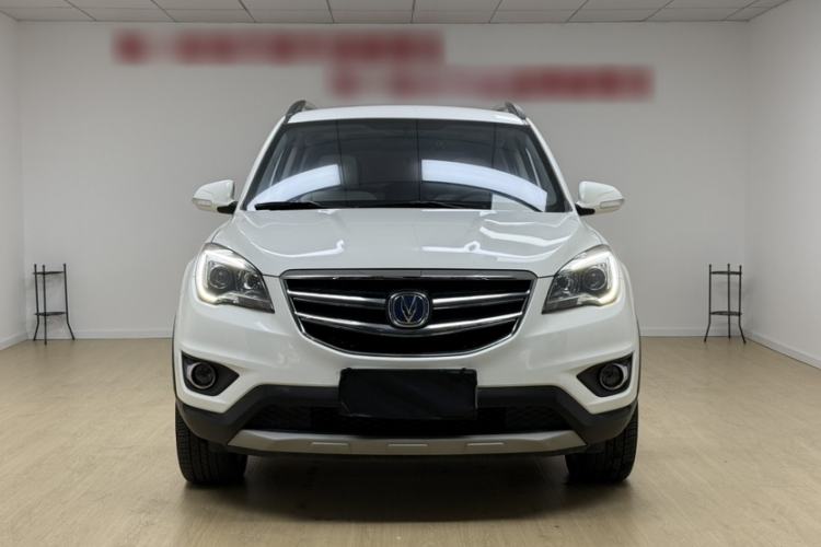 Used CHANGAN CS35 2017 1.6L Automatic Luxury Model Exterior 4