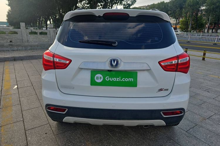 Used CHANGAN CS35 2017 1.6L Automatic Luxury Model Exterior 4