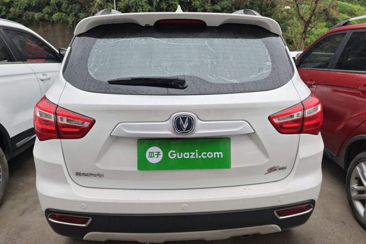 Used CHANGAN CS35 2017 1.6L Manual Luxury Model Exterior 4