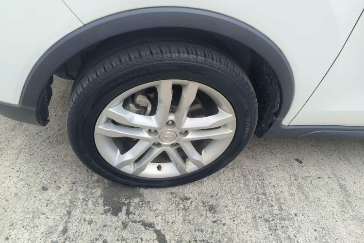 Used CHANGAN CS35 2017 1.6L Manual Luxury Model Exterior 4