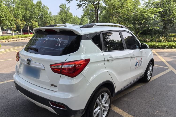 Used CHANGAN CS35 2017 1.6L Manual Luxury Model Exterior 5
