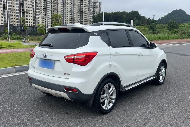 Used CHANGAN CS35 2017 1.6L Automatic Luxury Model Exterior 5