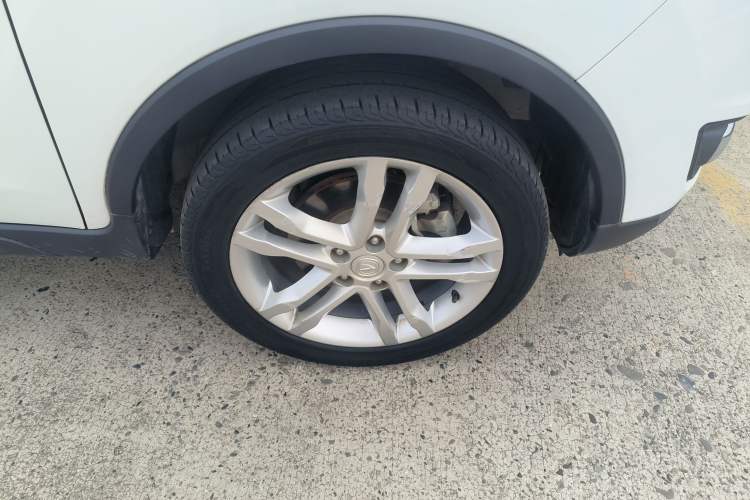 Used CHANGAN CS35 2017 1.6L Manual Luxury Model Exterior 5