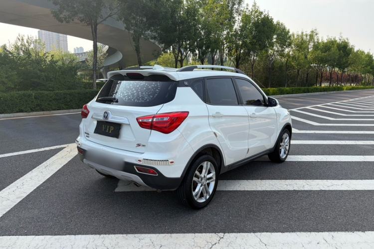 Used CHANGAN CS35 2017 1.6L Manual Luxury Model Exterior 6