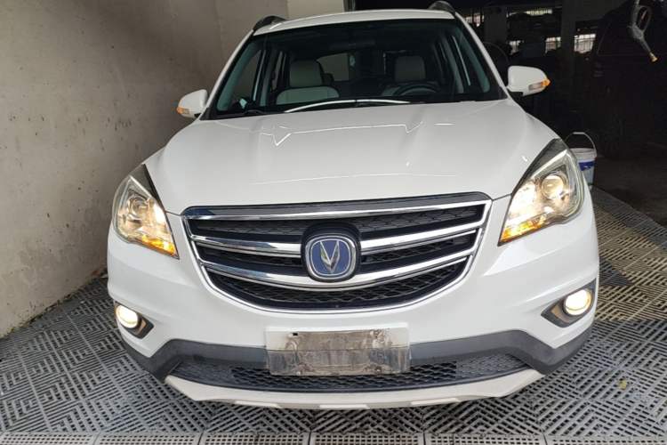 Used CHANGAN CS35 2017 1.6L Automatic Luxury Model Front