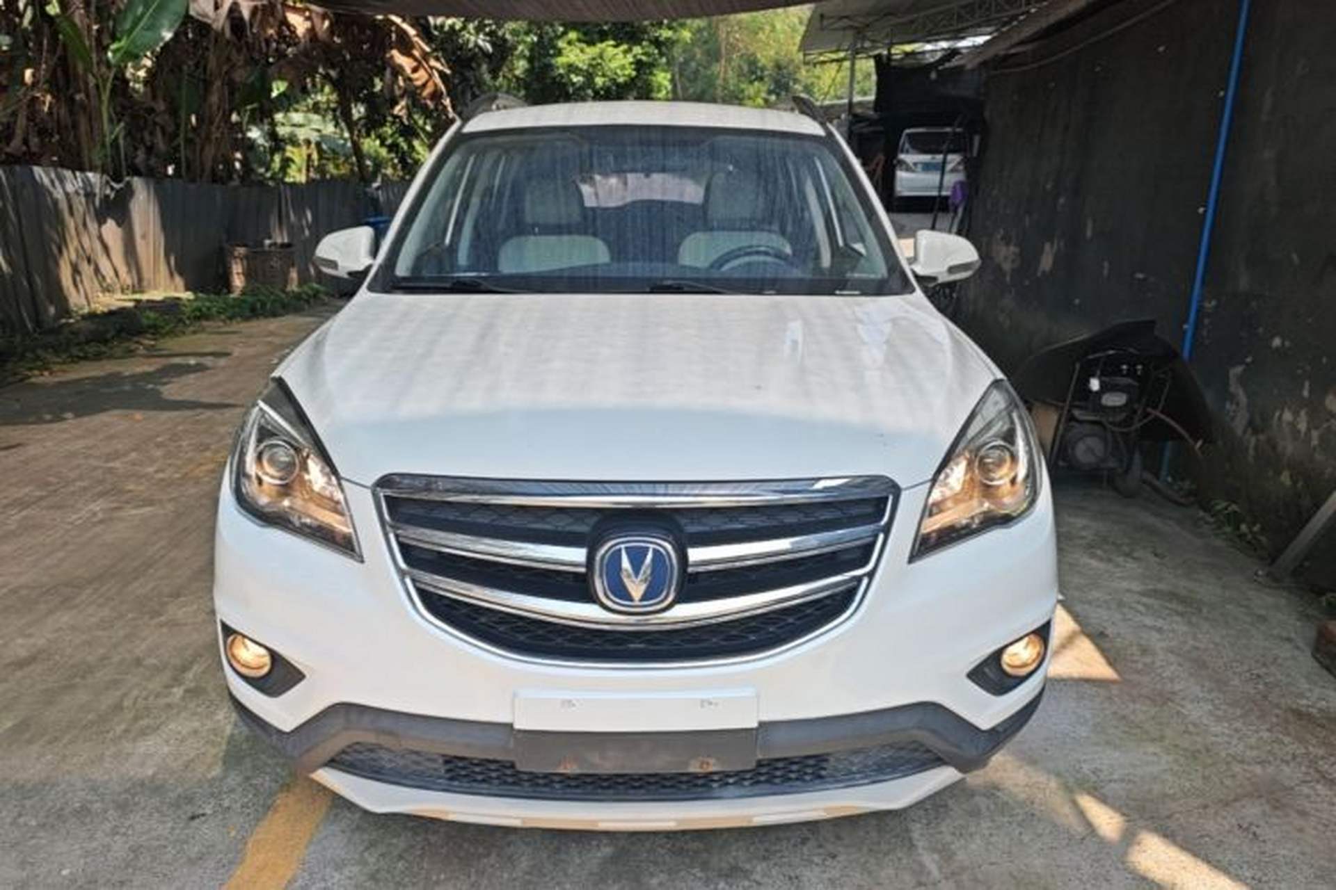 Used CHANGAN CS35 2017 1.6L Manual Luxury Model Front