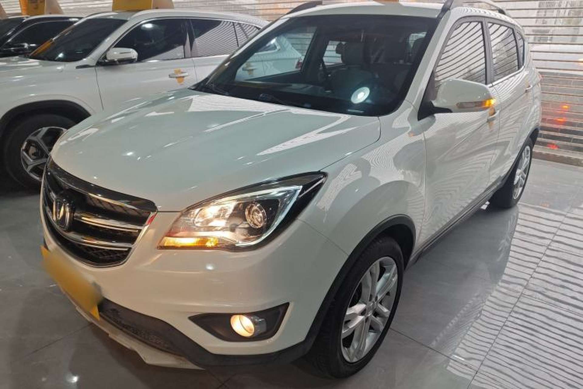 Used CHANGAN CS35 2017 1.6L Automatic Luxury Model Front Left 45 Deg