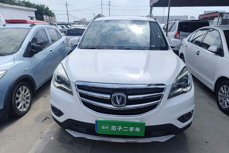 Used CHANGAN CS35 2017 1.6L Manual Luxury Model Front
