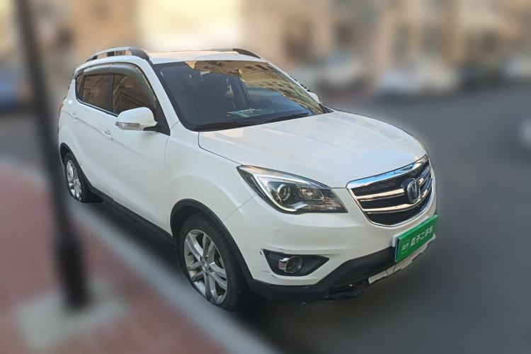 Used CHANGAN CS35 2017 1.6L Manual Luxury Model Front Right 45 Deg