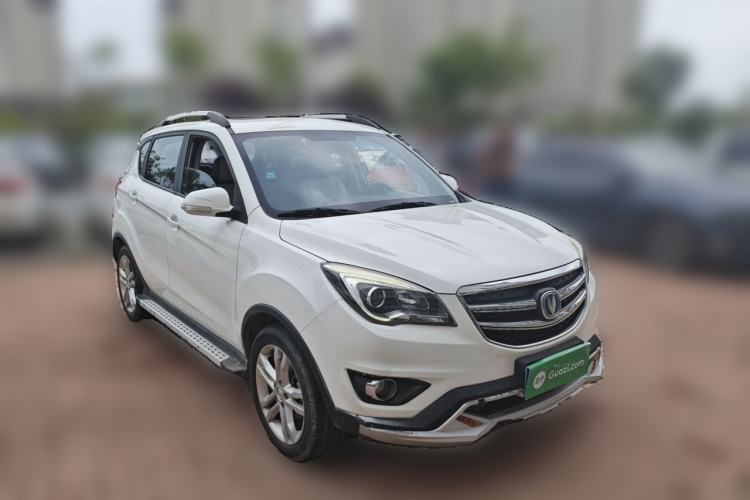 Used CHANGAN CS35 2017 1.6L Manual Luxury Model Front Right 45 Deg