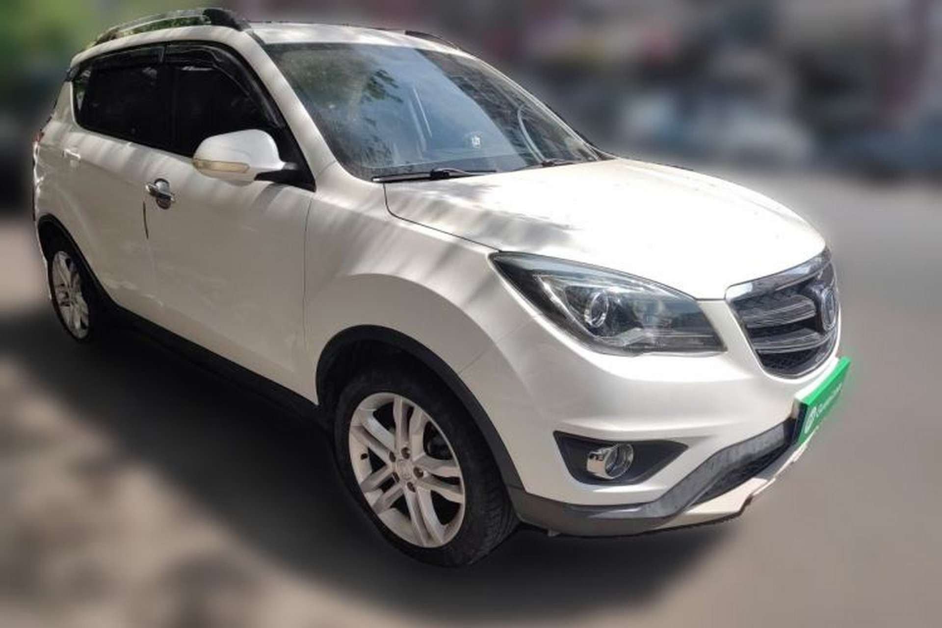 Used CHANGAN CS35 2017 1.6L Manual Luxury Model Front Right 45 Deg