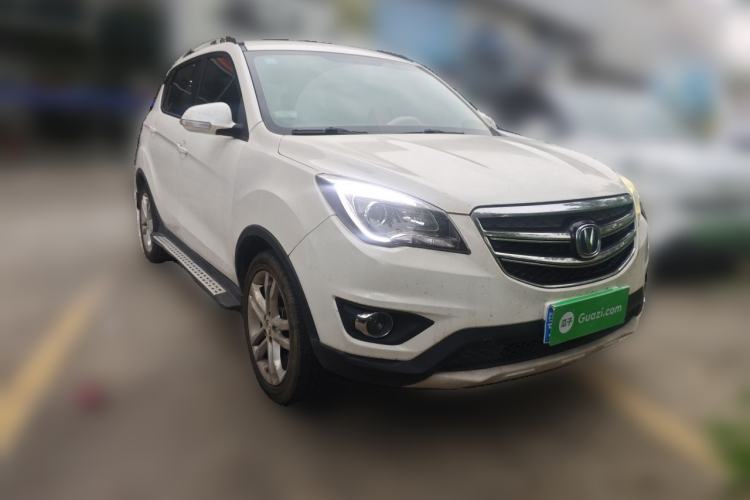Used CHANGAN CS35 2017 1.6L Manual Luxury Model Front Right 45 Deg