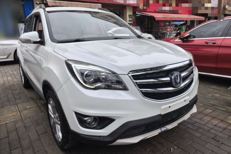 Used CHANGAN CS35 2017 1.6L Automatic Luxury Model Front Right 45 Deg