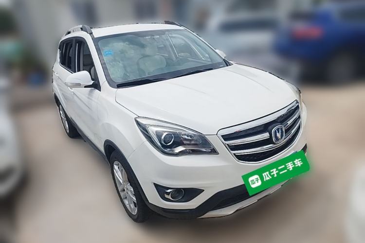 Used CHANGAN CS35 2017 1.6L Automatic Luxury Model Front Right 45 Deg