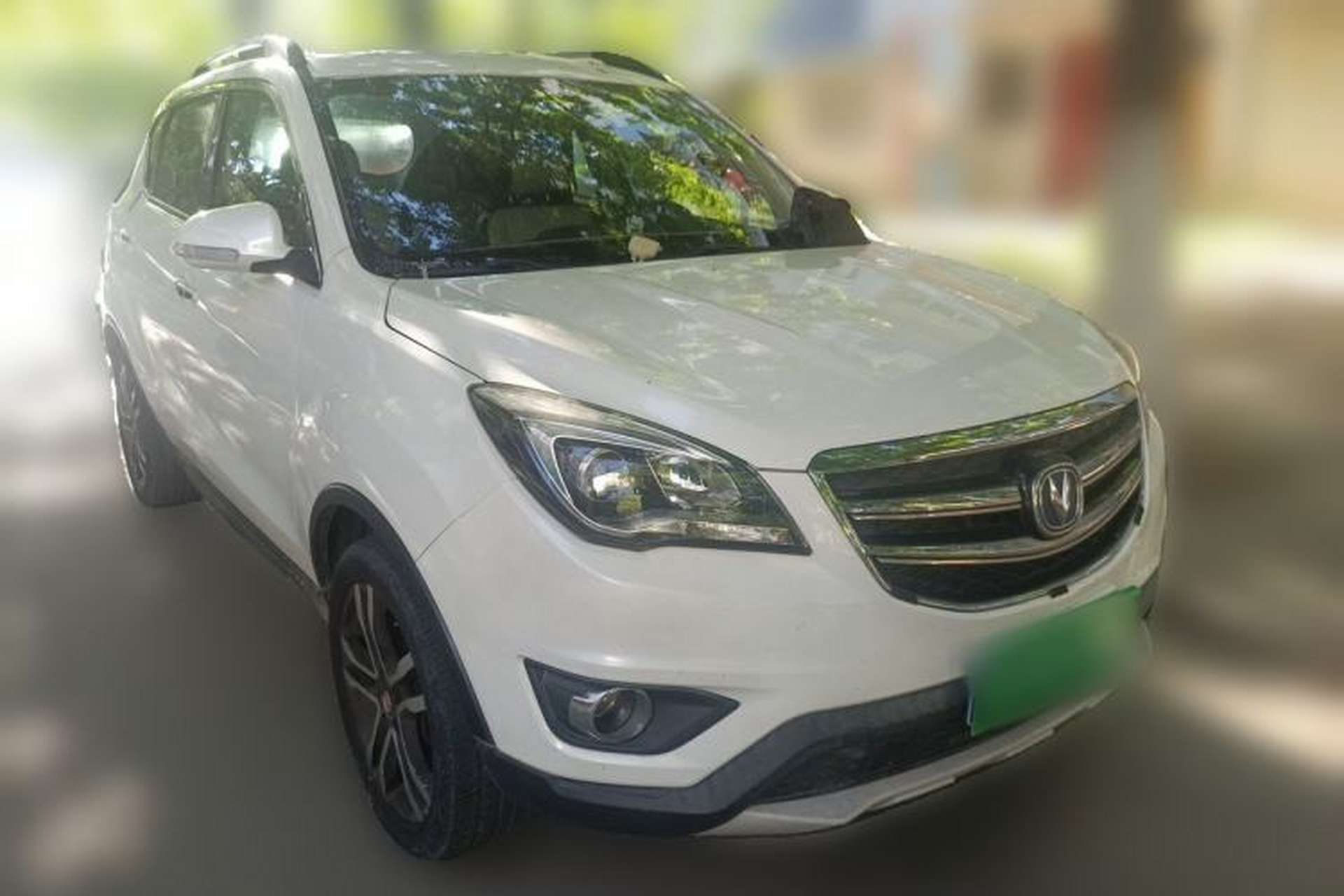 Used CHANGAN CS35 2017 1.6L Manual Luxury Model Front Right 45 Deg
