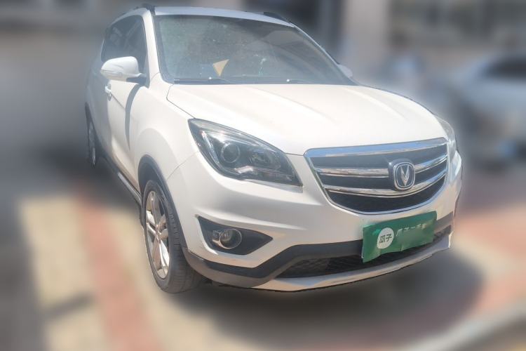 Used CHANGAN CS35 2017 1.6L Manual Luxury Model Front Right 45 Deg