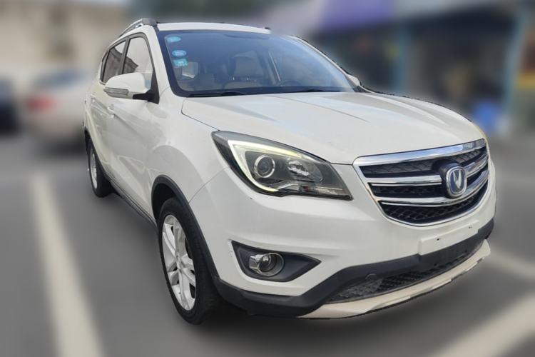 Used CHANGAN CS35 2017 1.6L Automatic Luxury Model Front Right 45 Deg