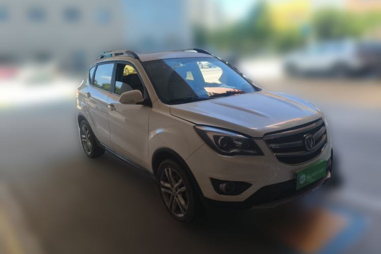 Used CHANGAN CS35 2017 1.6L Manual Luxury Model Front Right 45 Deg