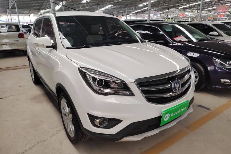Used CHANGAN CS35 2017 1.6L Automatic Luxury Model Front Right 45 Deg