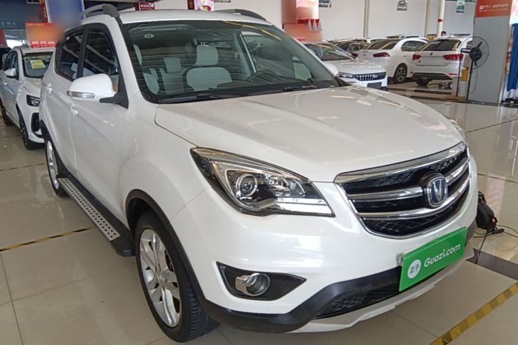 Used CHANGAN CS35 2017 1.6L Automatic Luxury Model Front Right 45 Deg