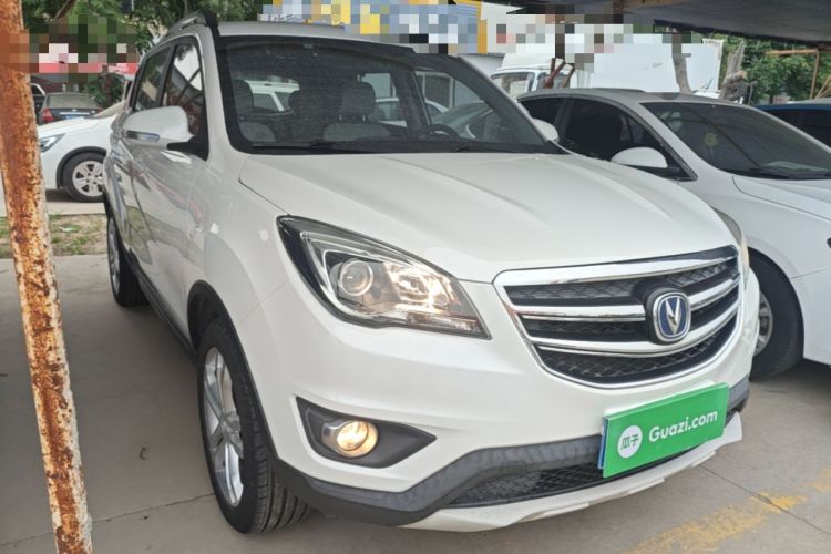 Used CHANGAN CS35 2017 1.6L Manual Luxury Model Front Right 45 Deg