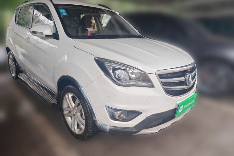 Used CHANGAN CS35 2017 1.6L Manual Luxury Model Front Right 45 Deg