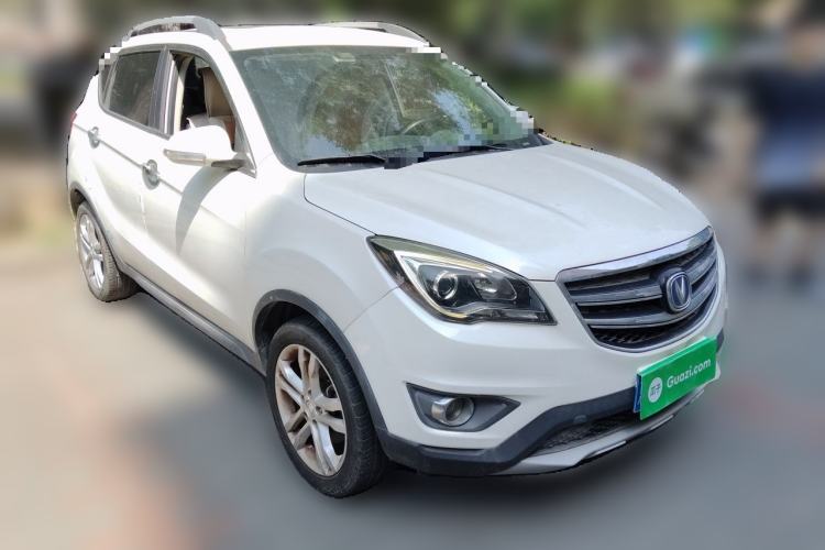 Used CHANGAN CS35 2017 1.6L Automatic Luxury Model Front Right 45 Deg