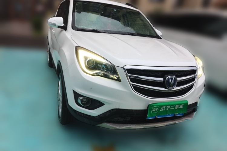 Used CHANGAN CS35 2017 1.6L Automatic Luxury Model Front Right 45 Deg