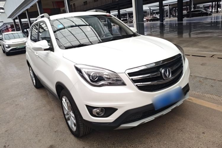 Used CHANGAN CS35 2017 1.6L Automatic Luxury Model Front Right 45 Deg