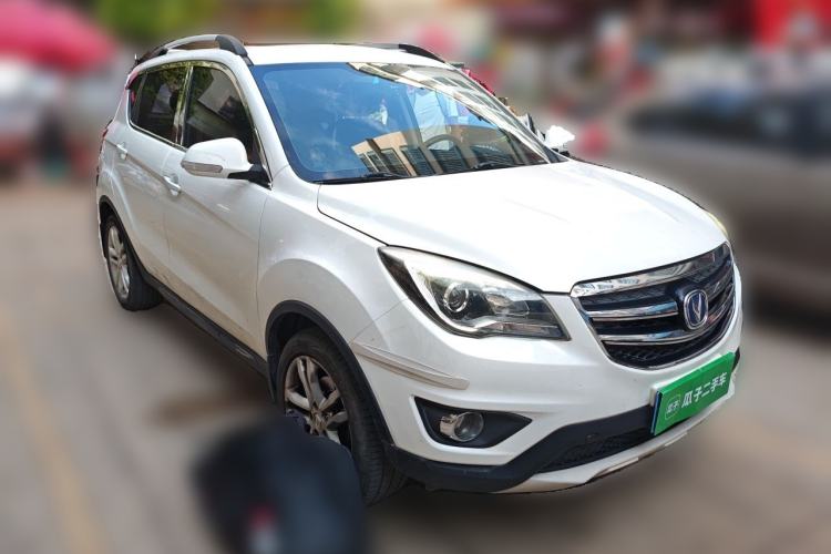 Used CHANGAN CS35 2017 1.6L Manual Luxury Model Front Right 45 Deg