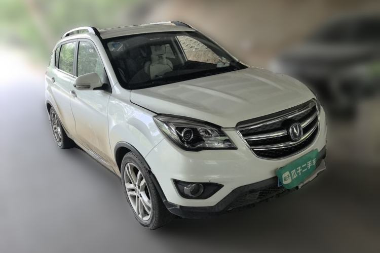 Used CHANGAN CS35 2017 1.6L Automatic Luxury Model Front Right 45 Deg